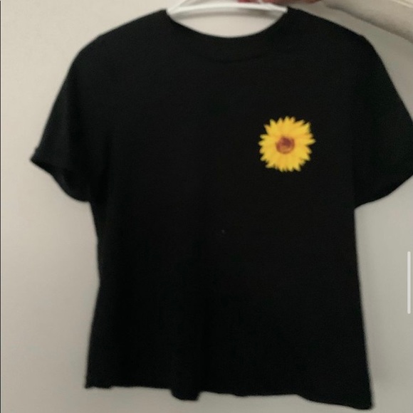 Tshirts - Picture 10 of 10